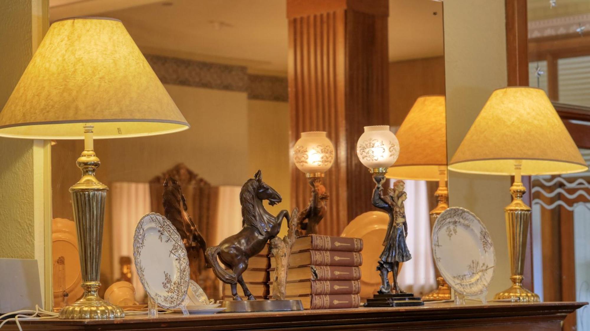 Royal Exchange Hotel Брокен-Хилл Экстерьер фото